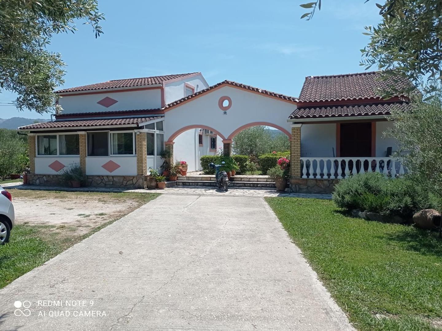 Villa Yannis 1 Roda  Exterior photo